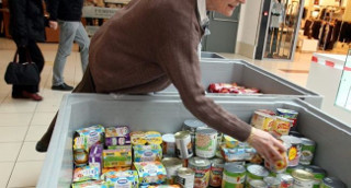 Une collecte de la banque alimentaire dans un hypermarché toulousain./Photo DDM archives, Michel Viala 