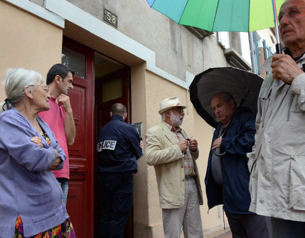 En juin dernier, RESF se mobilisait avenue de Gaulle à Albi pour soutenir une famille expulsée par les policiers./ Photo DDM, archives M.-P.Volle 