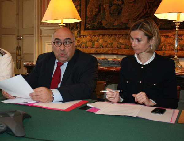Thierry Gentilhomme, le préfet, et Astrid Jeffrault, directrice de cabinet : "Les perquisitions n'ont pas été un coup d'épée dans l'eau, un groupe de travail est mis en place pour prévenir la radicalisation".