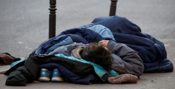 D'après l'association, plus de 15 millions de personnes sont touchées par la crise du logement. (Crédits : © Jacky Naegelen / Reuters)